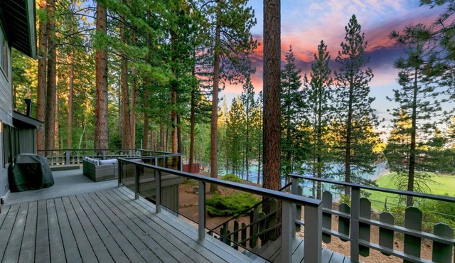 Luxury North Lake Retreat lx81