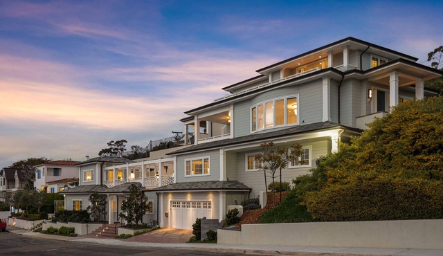 Massive 7BR La Jolla Estate | Ocean View | AC in La Jolla