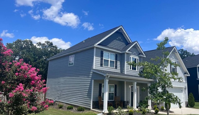 Masters week rental home with resort vibe in Evans