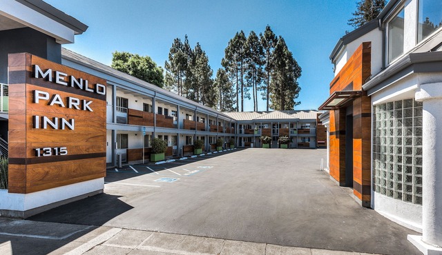 Menlo Park Inn