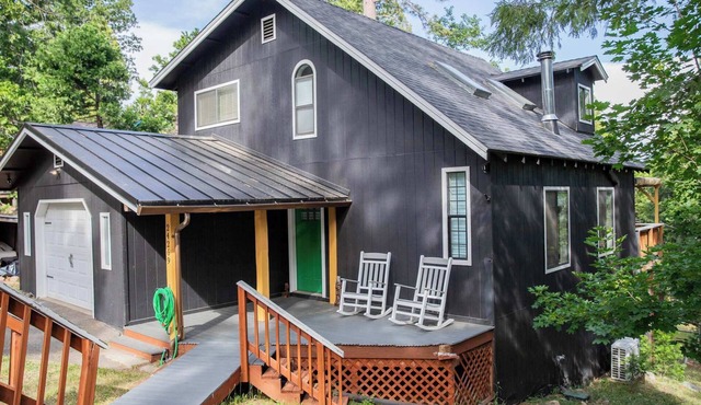 Mi-Wuk Mountain House | Getaway in the Pines