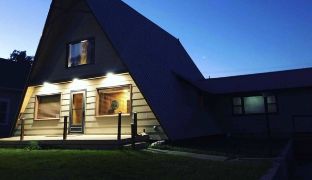 Mid century modern A frame cottage in Rye