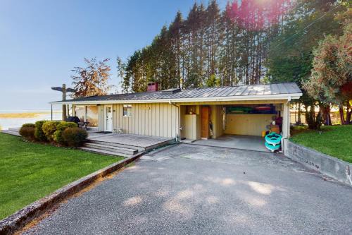 Mintercreek Cabin in Gig Harbor
