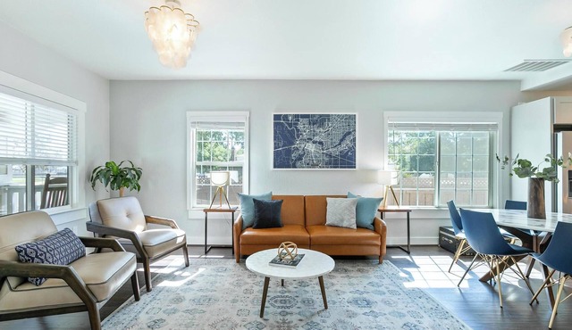 Modern and Updated home in East Sacramento