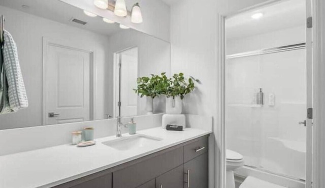 Modern Comfort: Clovis Corner Edition