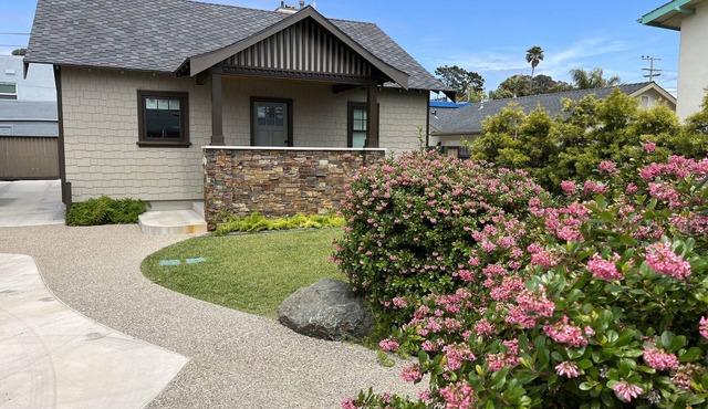 modern cottage with yard and play area and parking in downtown Pismo!