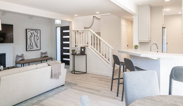 Montecito-Chic Beachside Retreat - 5 min walk to the beach