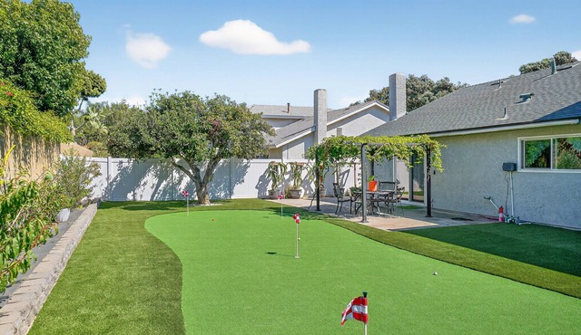 NEW! Coastal Escape with Private Mini Golf
