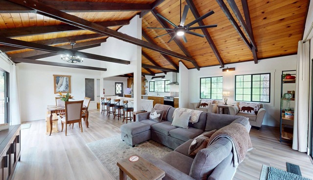 NEW! Grateful Getaway - Serene Mountain Retreat
