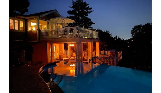 NEW LISTING - Mountain View Estate