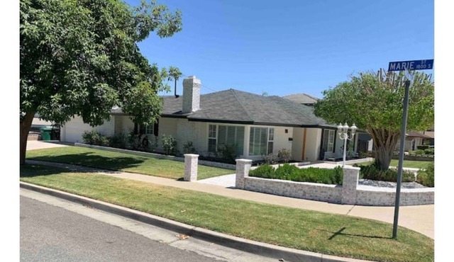 Newly renovated home in the heart of SoCal