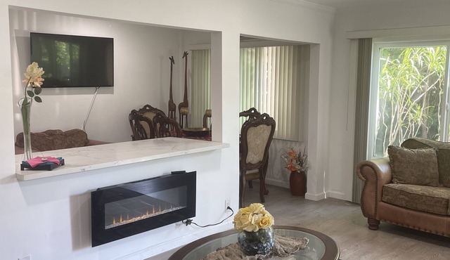 Nice & cozy in Los Angeles