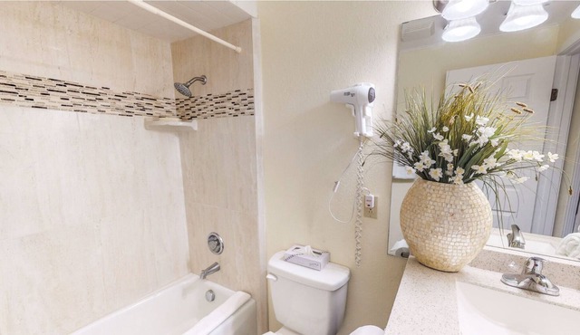 NorthLake Lodges - 1Bedroom - 2 Queen Beds