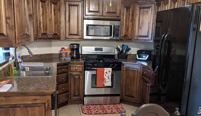 Our Boho Condo: 3 Bedroom 2 Bathroom Deluxe Condo in Payson