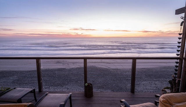 Pacific Breeze at La Selva Beach, Vacation Rentals Monterey Bay - Luxury Beachfront Townhouse at La