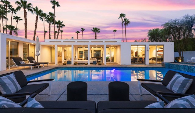 Palm Springs California Modern | Salt Pool, Spa, Fire Pit & Mountain Views