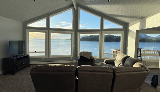 Panaoramic Oceanfront Home on Nichols Passage in Ketchikan