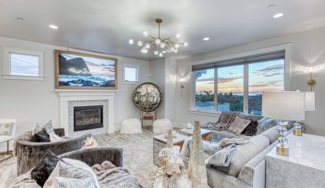 Papillon House a luxury escape with sunset ocean-view rooftop deck