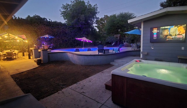 Peaceful 3-bedroom house with pool in charming Claremont
