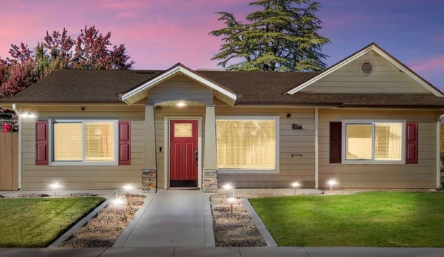 Perfect Choice -Home Away From Home -N Stkn-Weekly & Monthly Discounts Available