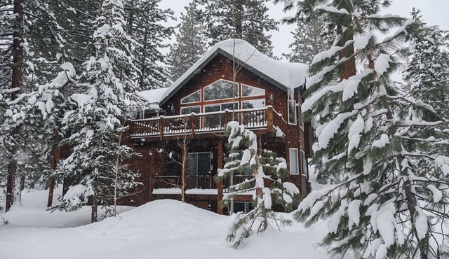 Perfect Family Home in the Angora Highlands
