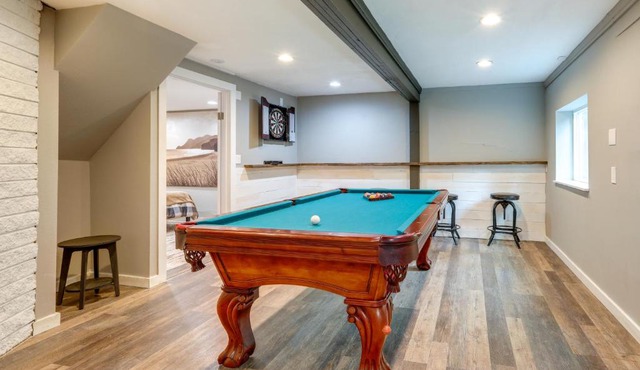 Placerville Paradise: Game Room + Hot Tub!