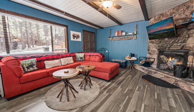 Ponderosa Hill Cabin
