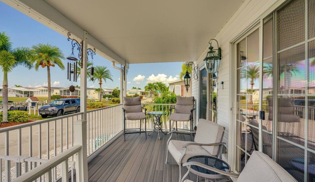 Pool & Dock Access! Boater’s Base in Punta Gorda in Punta Gorda