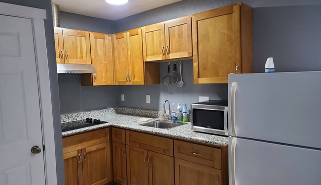 Private studio fully furnished