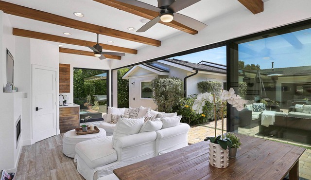 Private Wading Pool Home with Patio