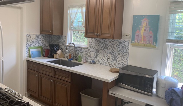 PROMO 15% WEEKLY/ 20% MONTHLY DISCOUNT Family House With Huge Private Yard