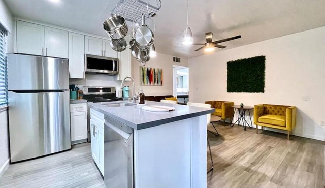 Quiet Remodeled 3 Bedroom in Heart of Downtown Sacramento