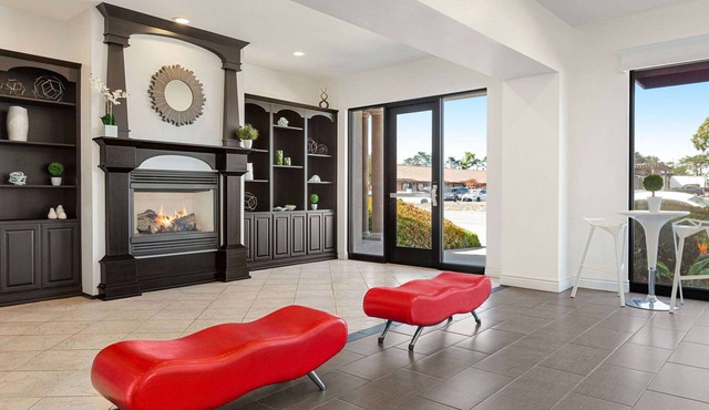 Ramada by Wyndham Marina