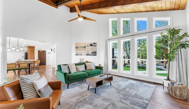 Reno Retreat - 3BR Oasis w Swim Spa, Hot Tub