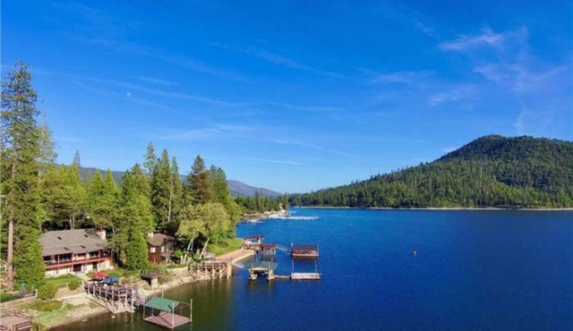 Renovated Lakefront home with Private dock/slip and Game room