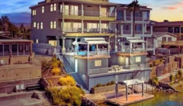 Riverfront Retreat Welcome to Margaritaville!