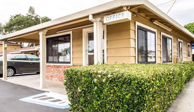 Rodeway Inn Monterey Near Fairgrounds