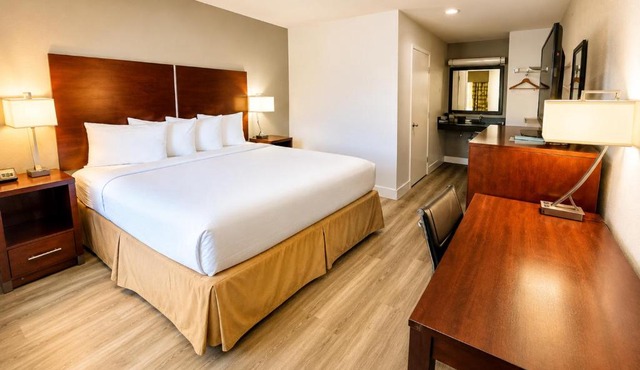 Rodeway Inn in Martinez