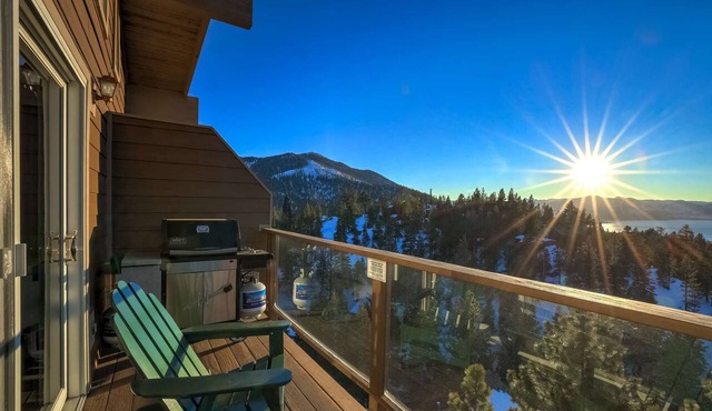 Scenic Escape - BEST views of Lake Tahoe!