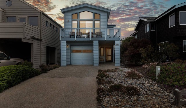 Sea'Scape : 2 BR, 2 BA House in Cambria, Sleeps 4