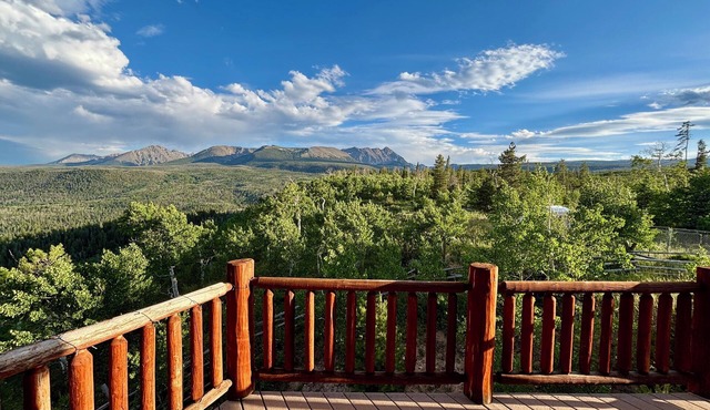 Secluded Mountain Getaway above Green Mtn. Reservoir in Silverthorne