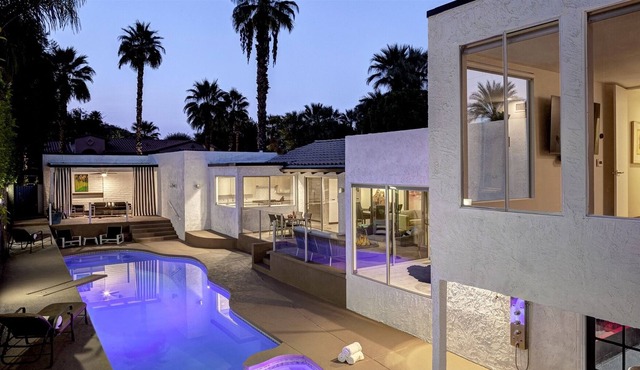 Serene Desert Getaway