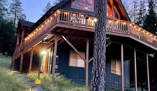 Serenity View, Peaceful & Cheerful 3BD Cabin.