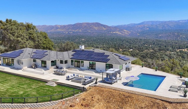 Skyfall - Best views in Mariposa