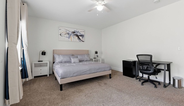 Soothing studio with WiFi in vibrant Sacramento