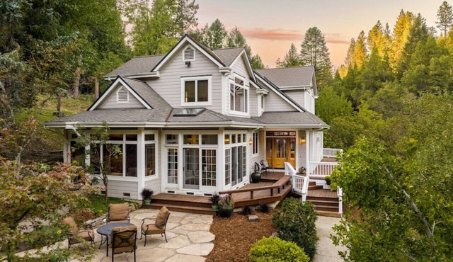 Soul Space/Downtown Nevada City!