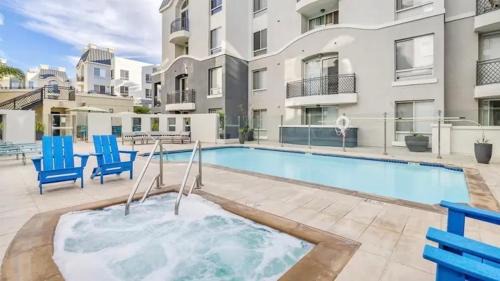 Spacious 2B 2B Apartment in Marina Del Rey with Pool