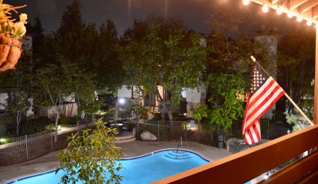 Spacious 4-bedroom townhome surrounded by trees