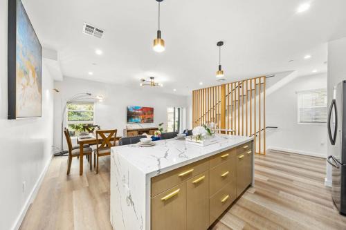 Spacious 5 Bedrooms house in Los Angeles