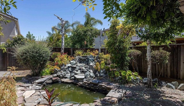 Spacious 6-bedroom house in amazing Hayward
